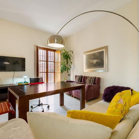 세비야 Large And Practic - 3Bd 2Bth- Arenal 아파트 외부 사진