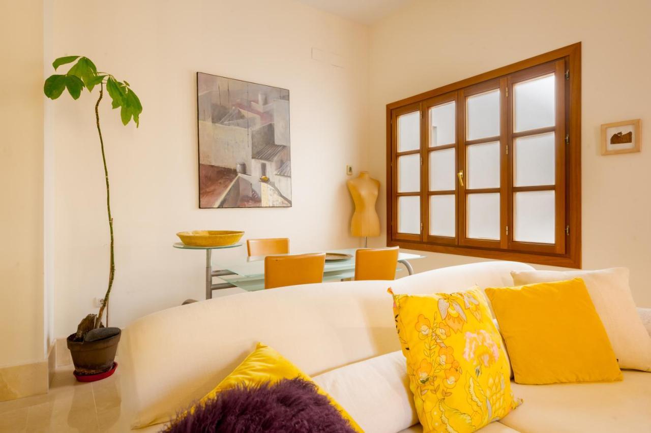 세비야 Large And Practic - 3Bd 2Bth- Arenal 아파트 외부 사진
