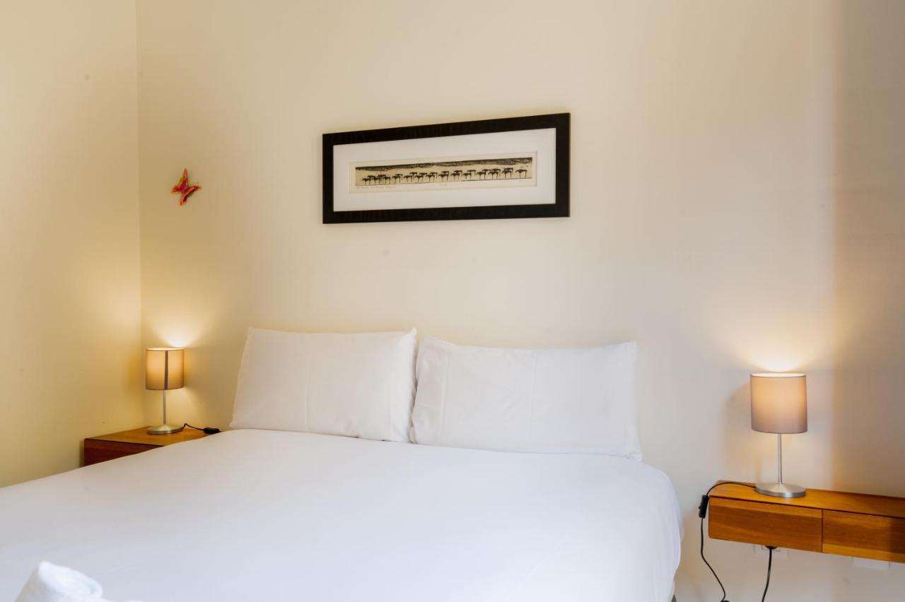 세비야 Large And Practic - 3Bd 2Bth- Arenal 아파트 외부 사진